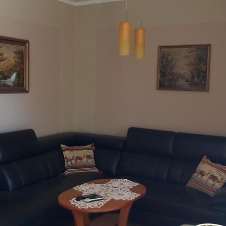 Ildi Apartman 根尼斯迪亚斯 外观 照片